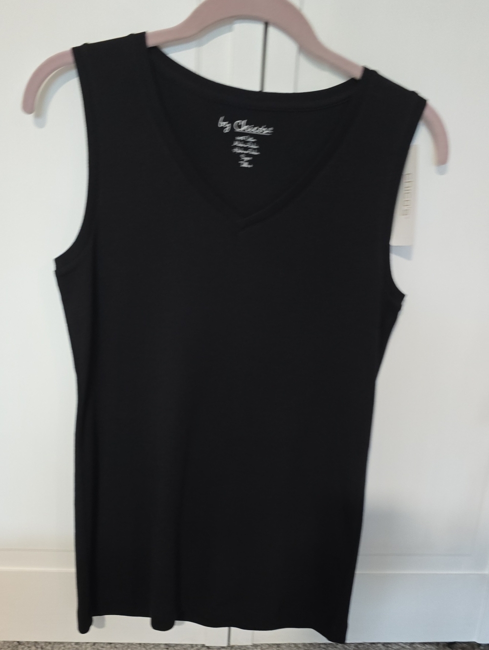 Chico's Black V-Neck Sleeveless Tank Top
